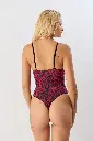 sl-lookbook-2526024-97db8ec6f7ab4971d417486102949728-1024-1024.webp