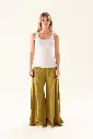 38030375_PANTALON_ZENDAYA_MILITAR_01.webp
