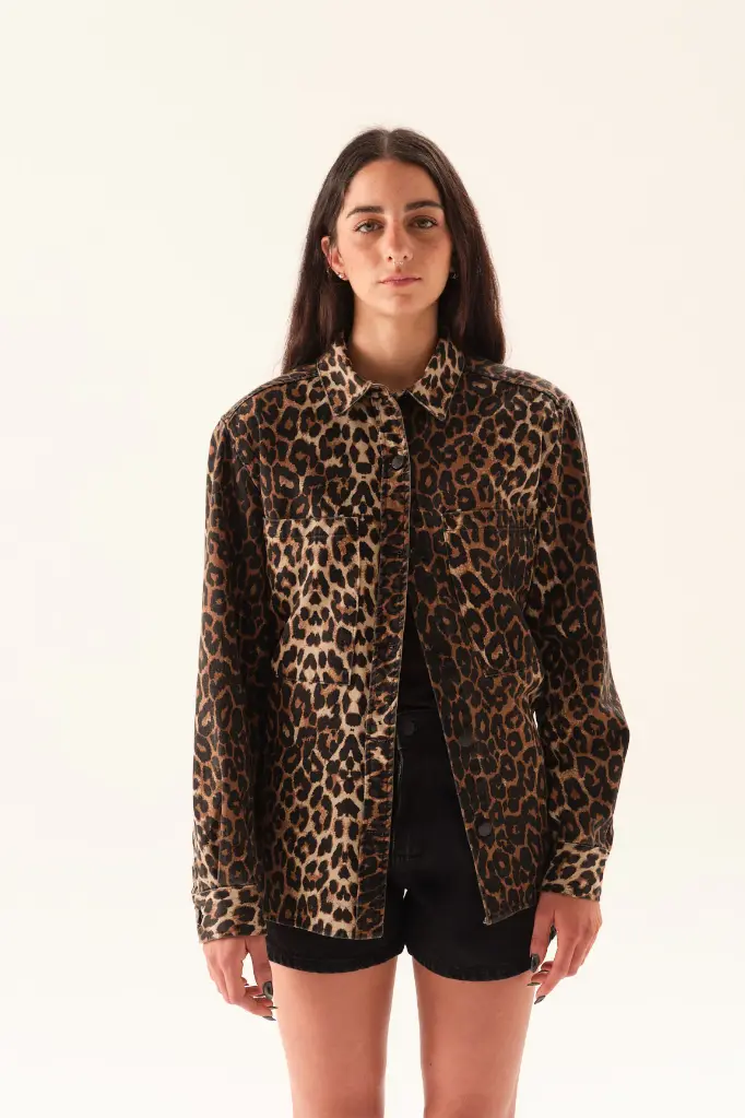 38330992_CAMISACO_PILAR_ANIMAL_PRINT_12_d1a8ed98-2276-4b02-9eef-8e167535b3c7.webp