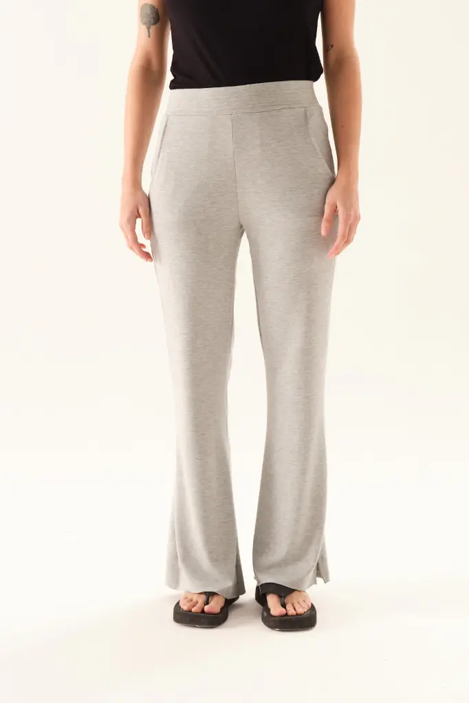 38650202PANTALONDVONADIAGRIS02.webp