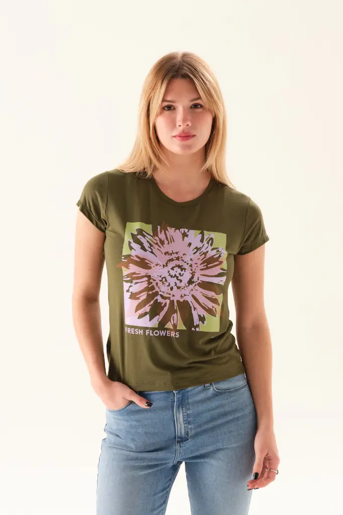 38201175REMERAARIELAMILITAR03.webp