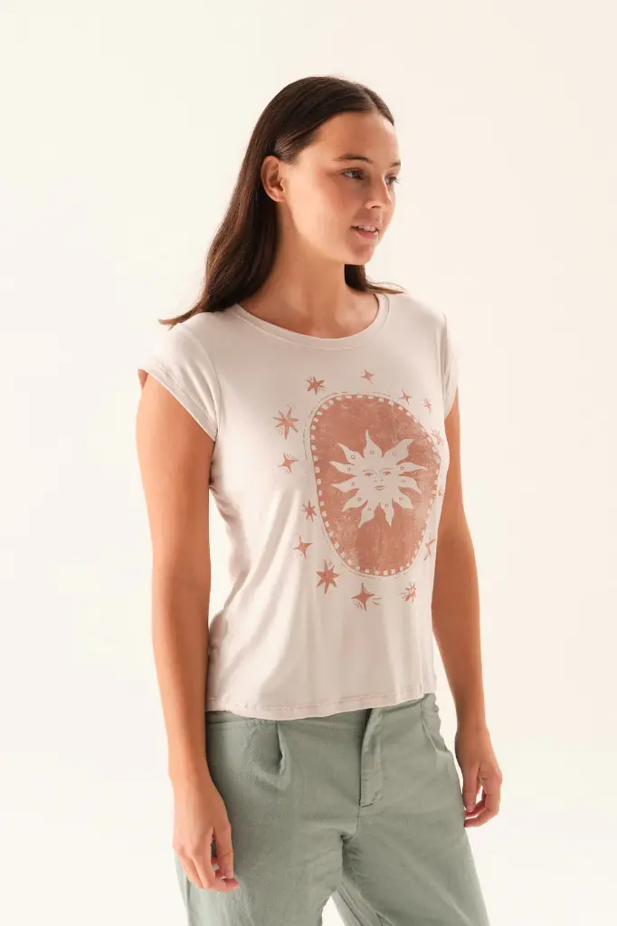 38201014REMERACAROLINABEIGE04.webp