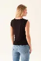 38200901REMERAFABIANANEGRO05.webp