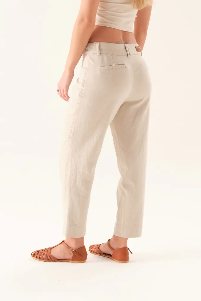 38020114_PANTALON_FARAH_BEIGE_05.webp