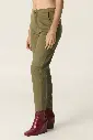 37021375_PANTALON_GAIA_MILITAR_01_95138789-4aa8-4030-a596-264d7b170223.webp