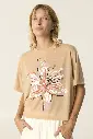 37204714_REMERA_GALA_BEIGE_01.webp