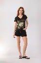 38202901_REMERA_GWEN_NEGRA_01.webp
