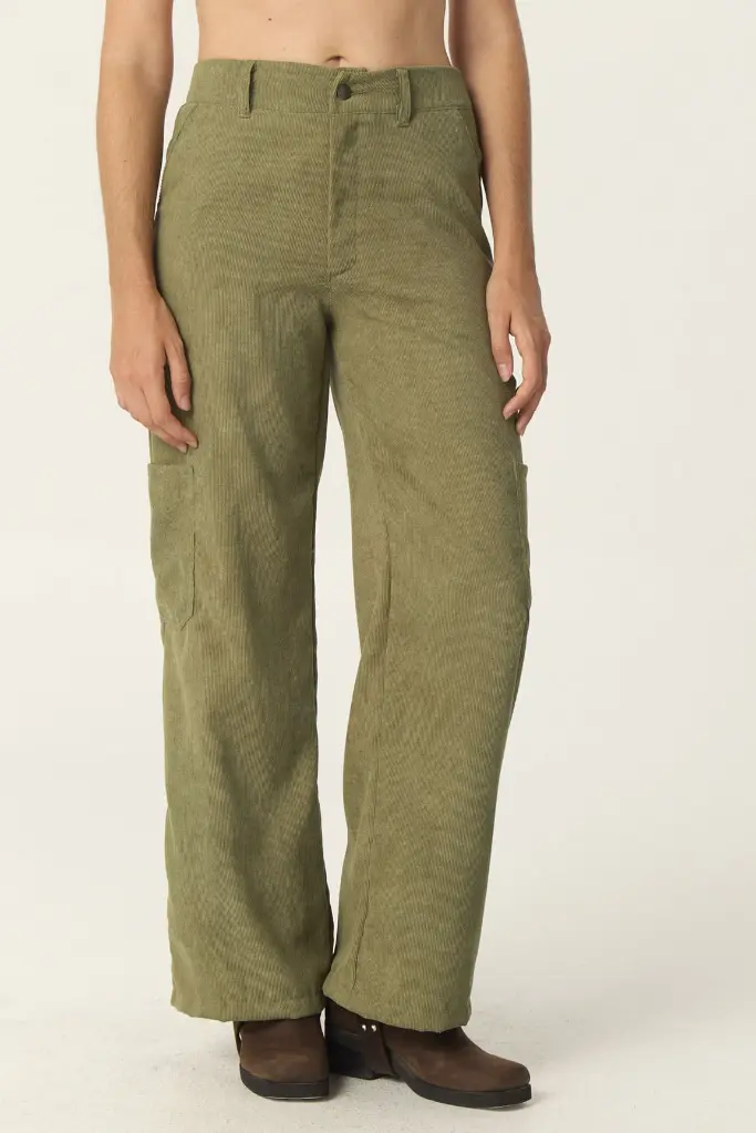 37020875PANTALONRITAMILITAR01_89d191ce-9dd2-40ed-9de7-80848167a2d3.webp