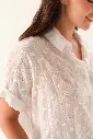 38240613CAMISACHLOEOFFWHITE03.webp