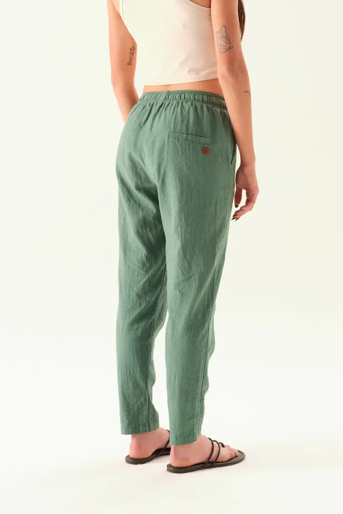 38030877PANTALONJOAQUINAVERDEINGLES05.webp