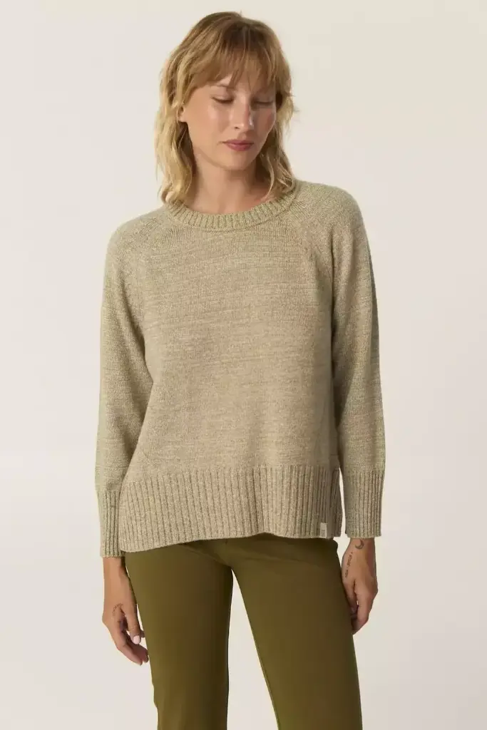 37322671_sweater_tejido_regina_verde_seco_01-1df8d21dcbc8efbe3b17517309196690-1024-1024.webp