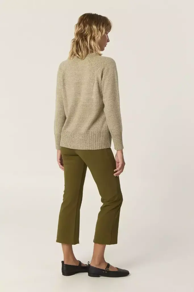 37322671_sweater_tejido_regina_verde_seco_07-f20b3aee0b64aa014217517309183014-1024-1024.webp