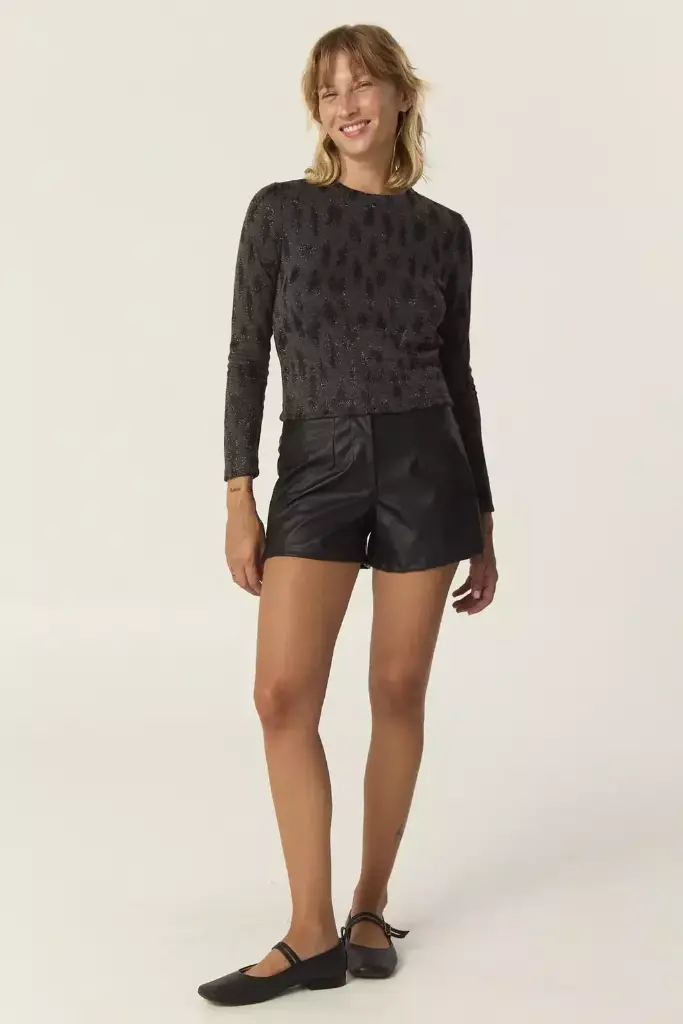 37310601_sweater_mara_negro_01-45db42cffbd5c6a06617410346019196-1024-1024.webp