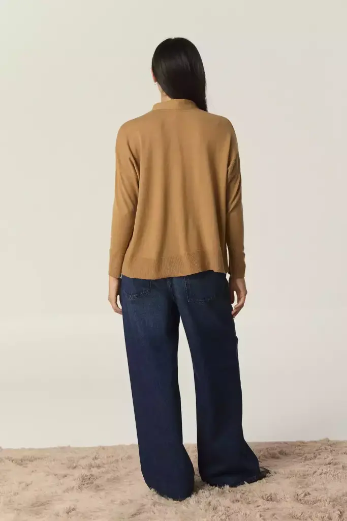 37322716_cardigan_tejido_simona_camel_06-d5dcfd72458283366817410338363684-1024-1024.webp