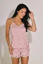 ecomm-woman17426-fad24b34dbfe9286e317587234667120-1024-1024.webp