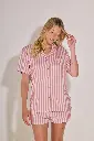 ecomm-woman17452-749eb1676a387e25e217597790243286-1024-1024.webp