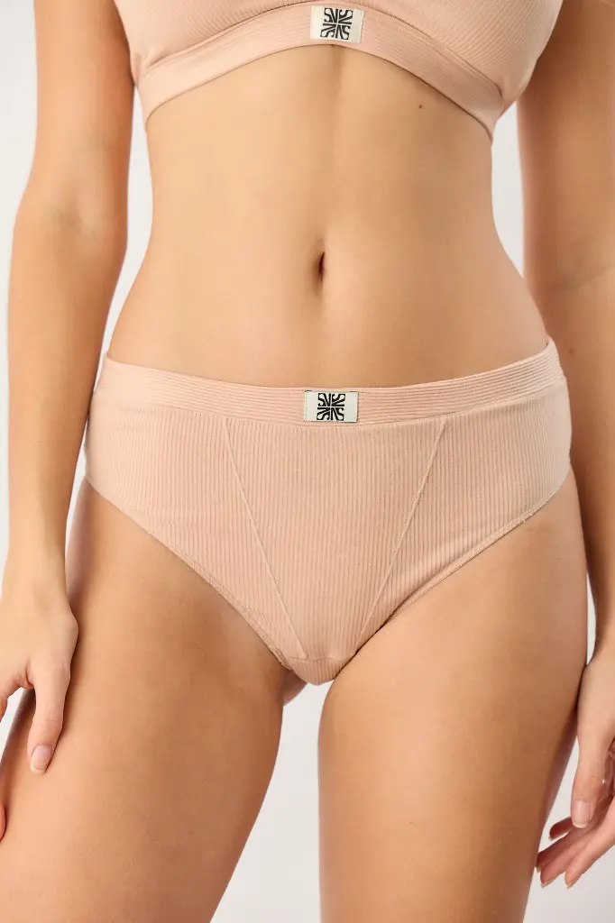 sweet victorian diciembre 2422294.webp