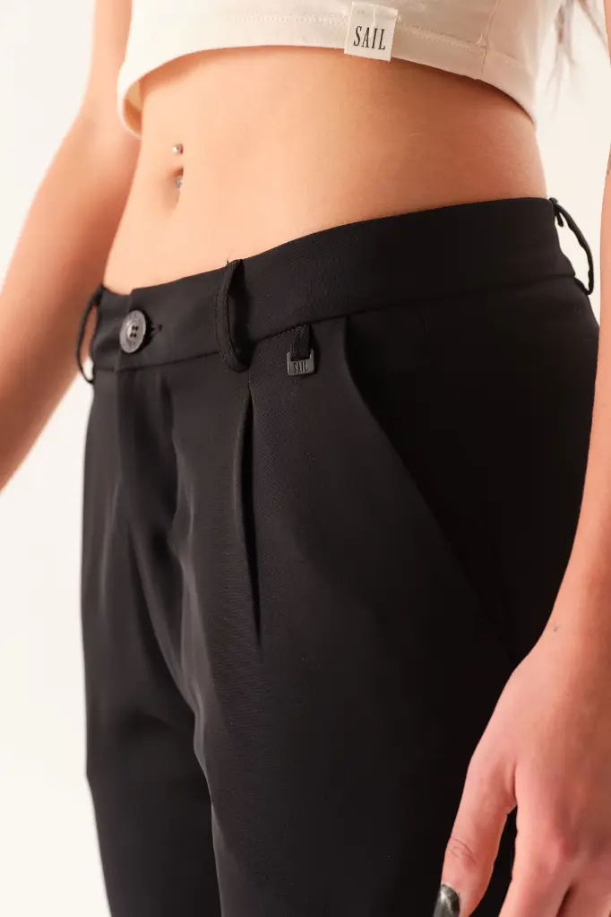 38031501_PANTALON_GIOVANA_NEGRO_04.webp
