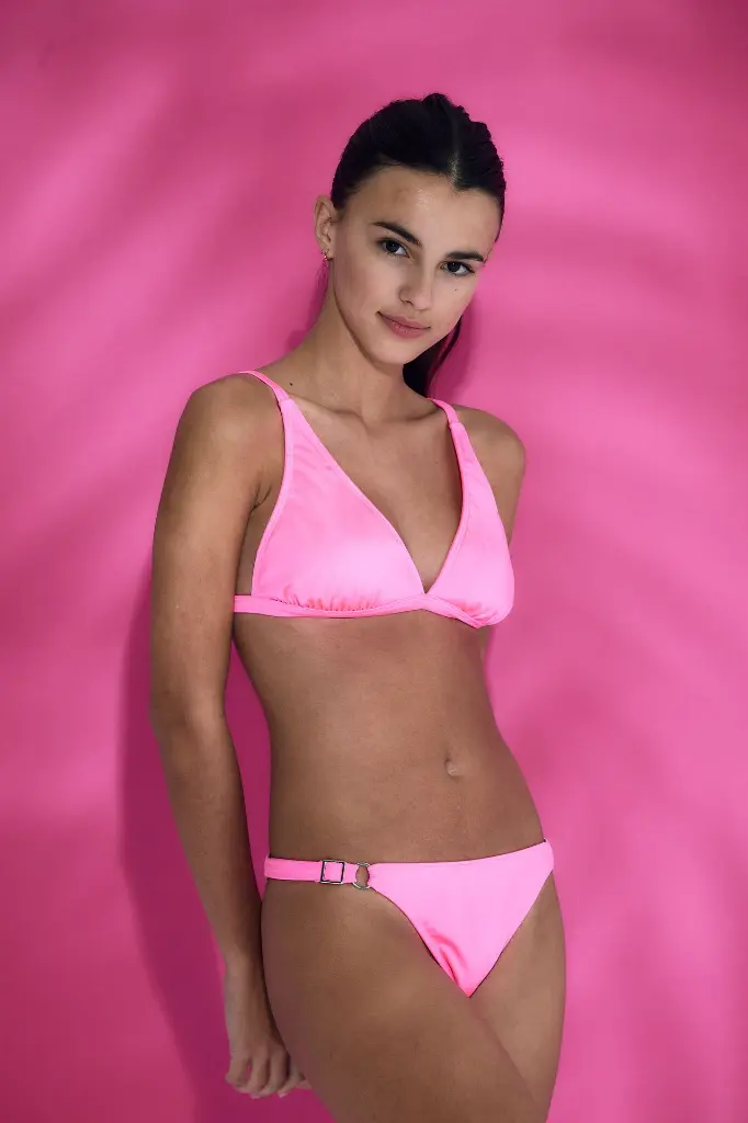 SV LOOKBOOK SS251177.webp