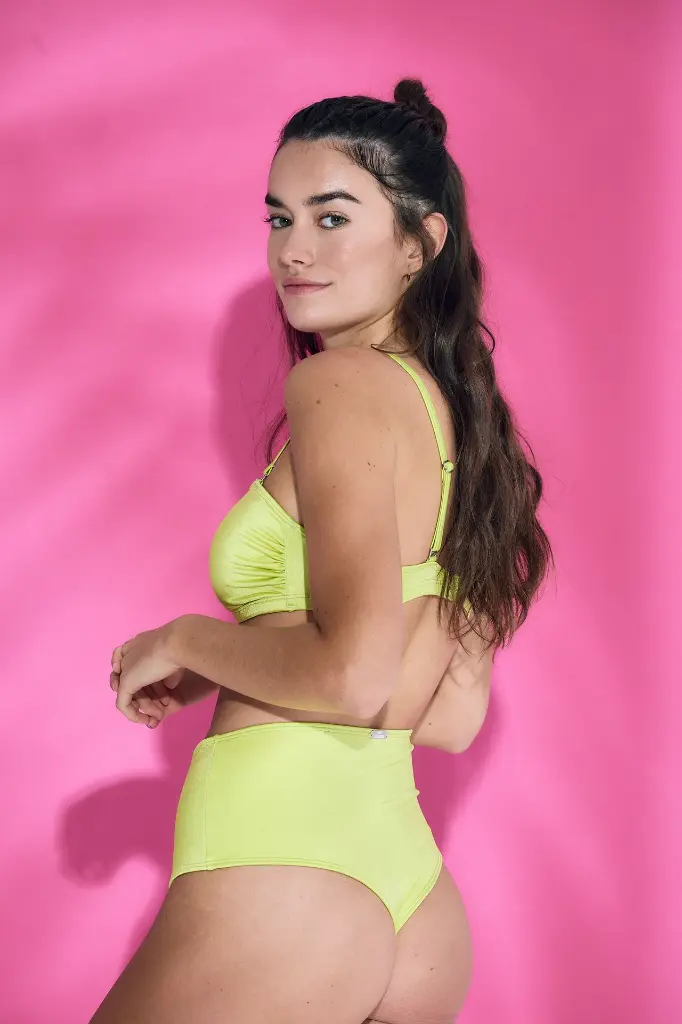 SV LOOKBOOK SS251049.webp