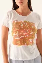 38206513_REMERA_MARCY_OFF_WHITE_03.webp