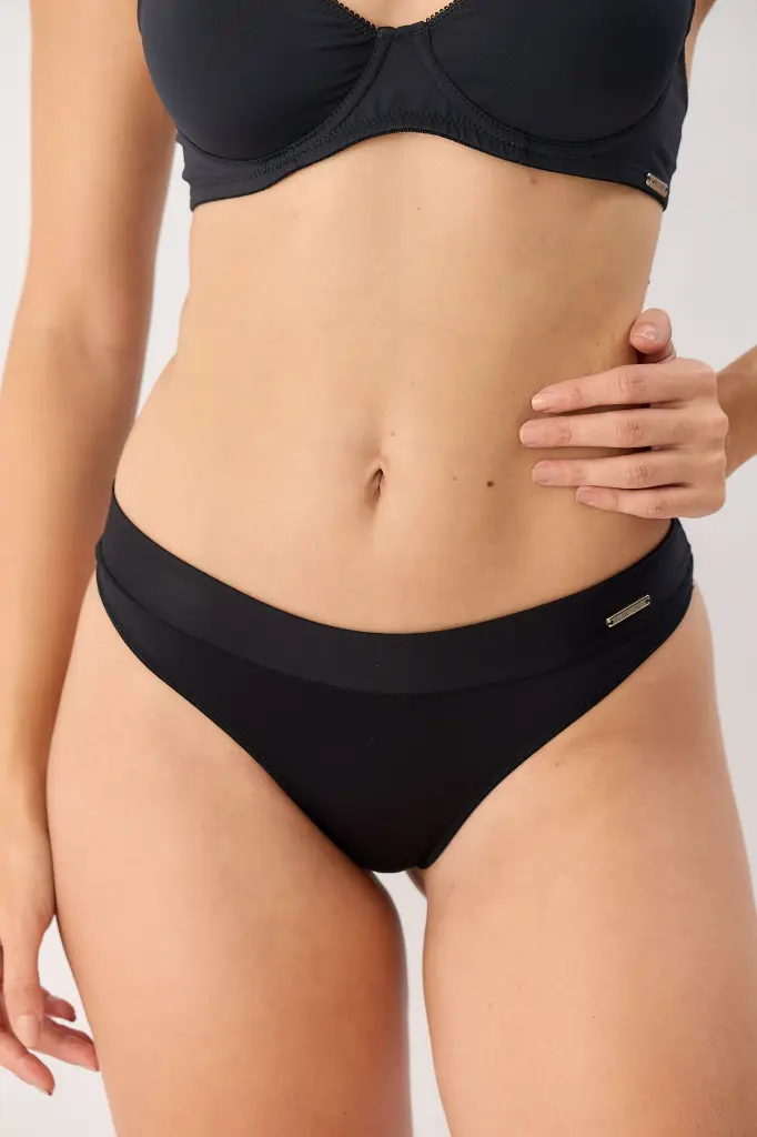 SL LOOKBOOK 2525156.webp