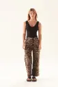Pilar, Pantalón denim animal print