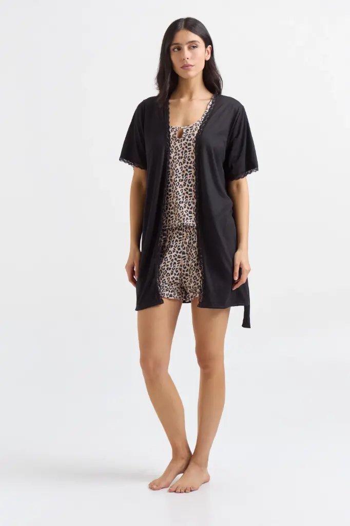 Animal Queen, Bata 3/4 (2)