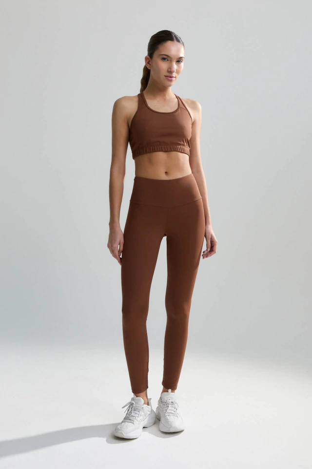 Demi compression, Top deportivo (S)