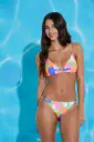 Giulia, Triangulito con almohadillas y colaless
