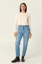 515, Jean Boyfriend tiro alto