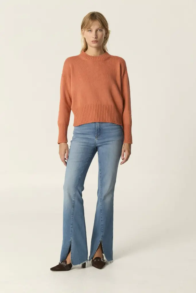 Adriana, Sweater tejido