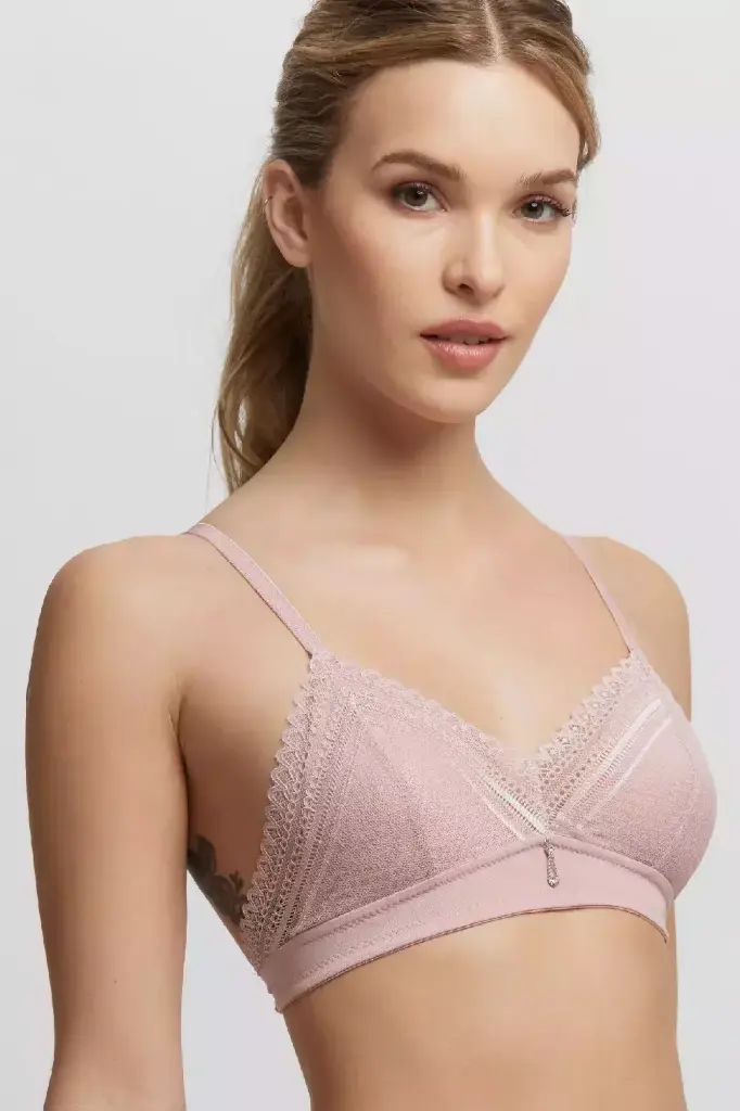 Exquisitte, Corpiño triángulo de microfibra y puntilla