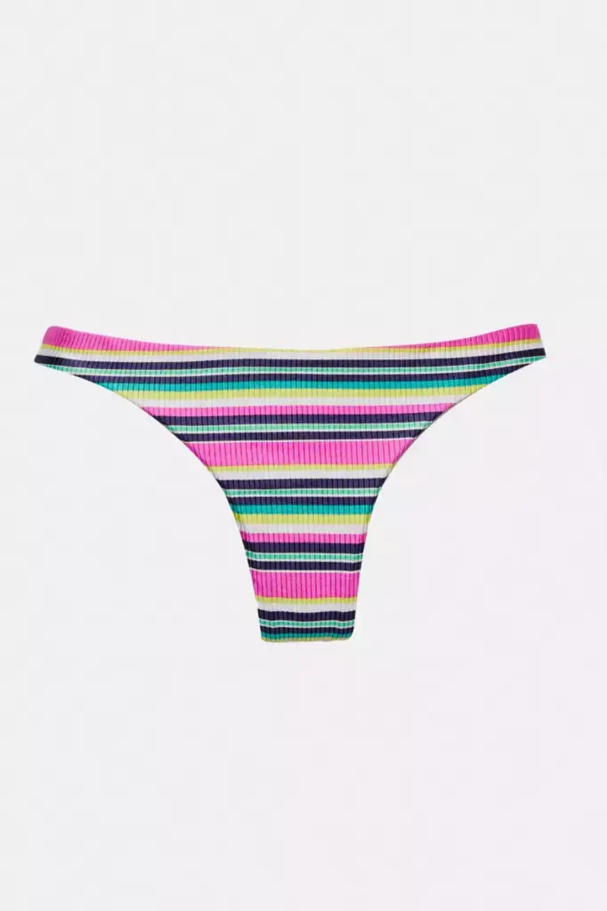 Eden, Vedetina tiro medio (2)