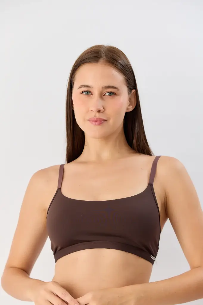 [257-77241] Amanda, Top deportivo con almohadillas removibles (85)