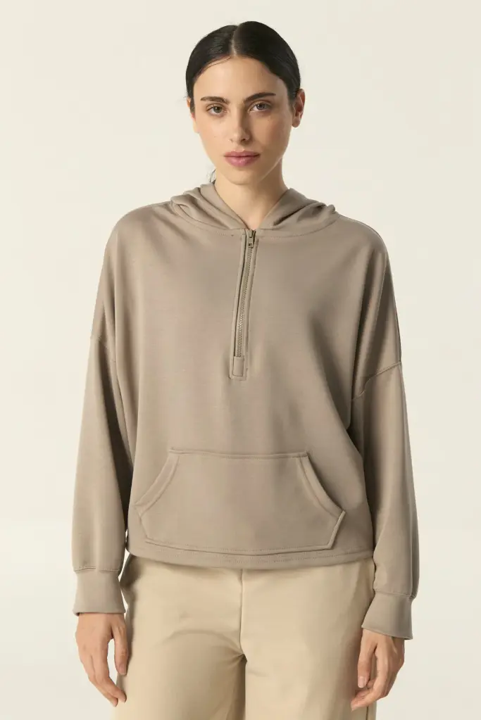 Teodolina, Buzo deportivo