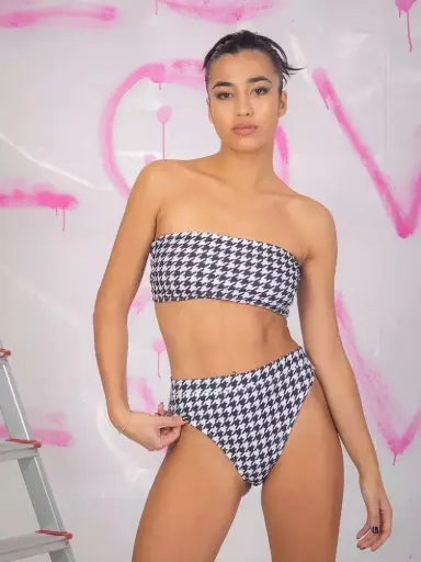 Houndstooth, Strapless recto